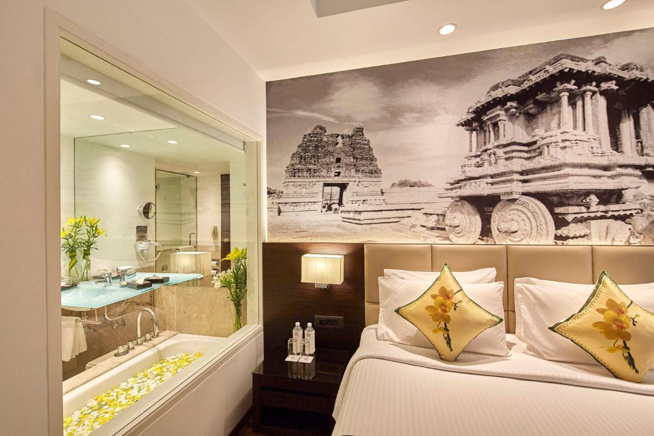 Hotel Royal Orchid Bangalore Esterno foto