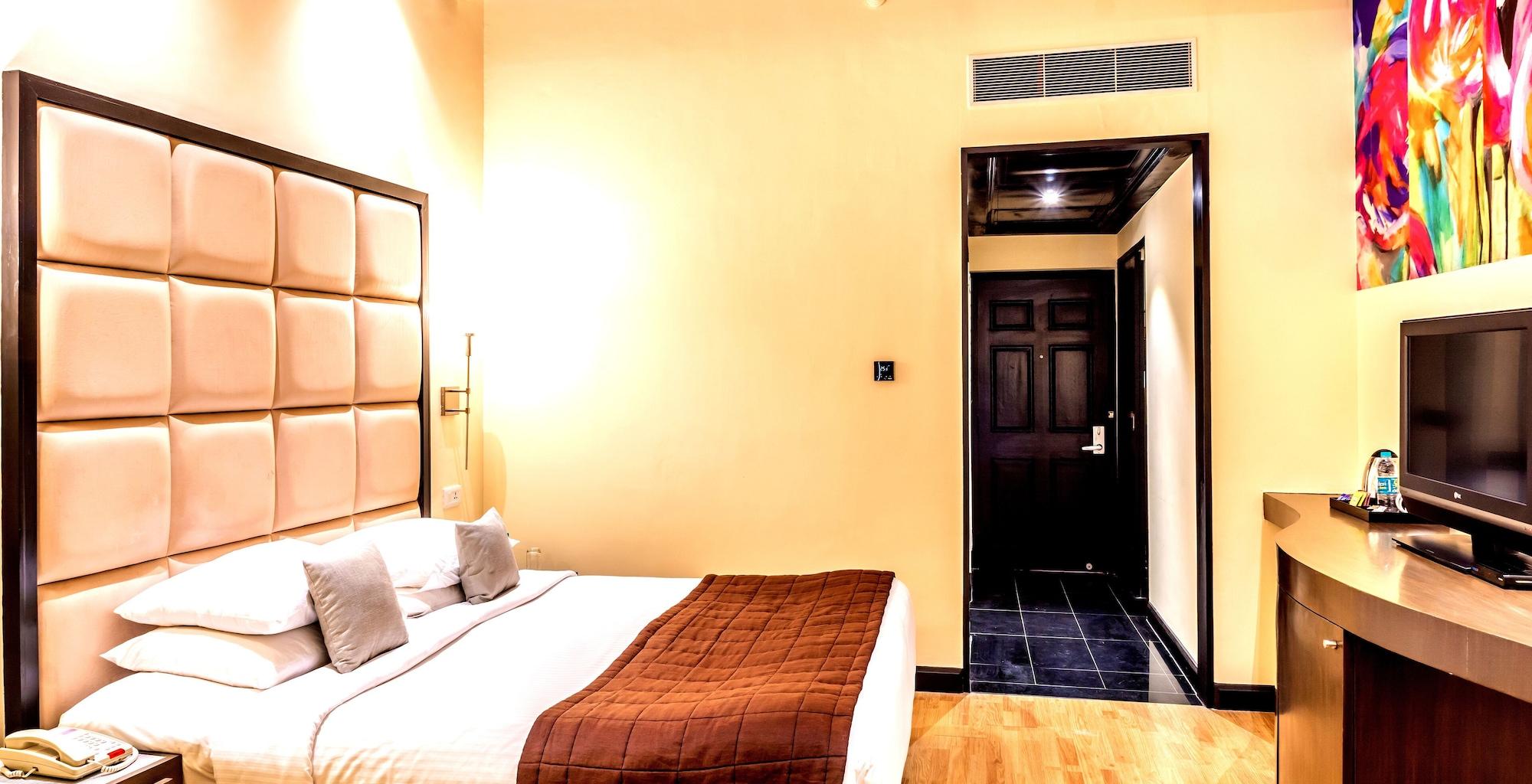 Hotel Royal Orchid Bangalore Esterno foto