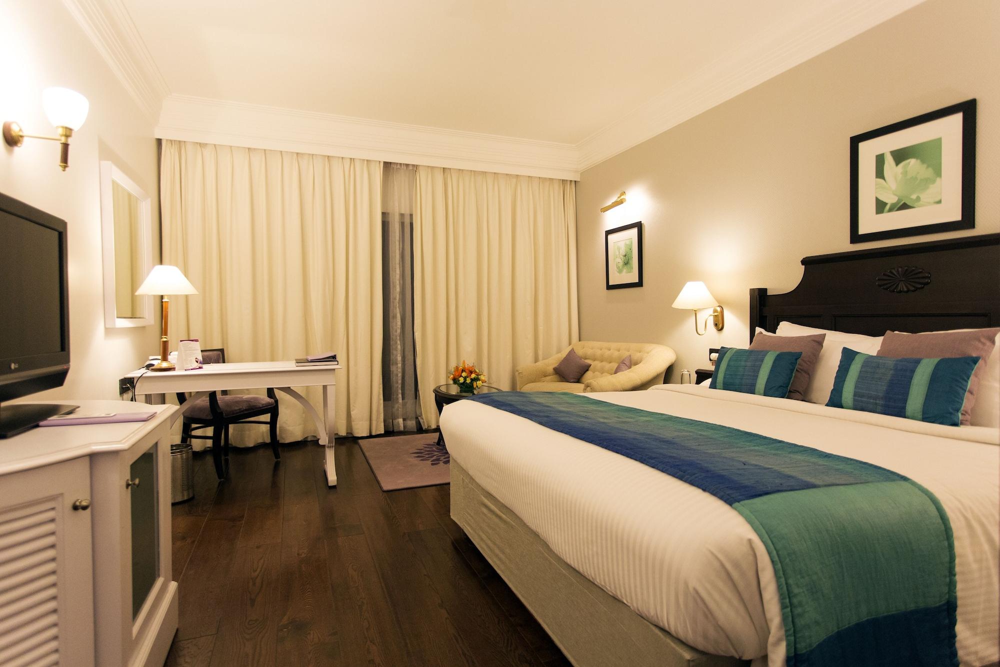 Hotel Royal Orchid Bangalore Esterno foto