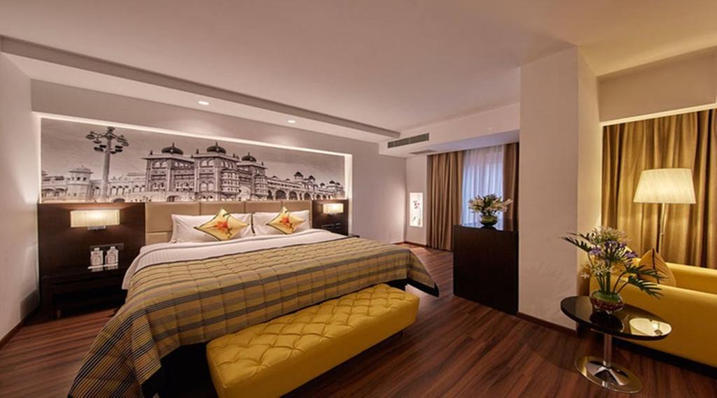 Hotel Royal Orchid Bangalore Esterno foto